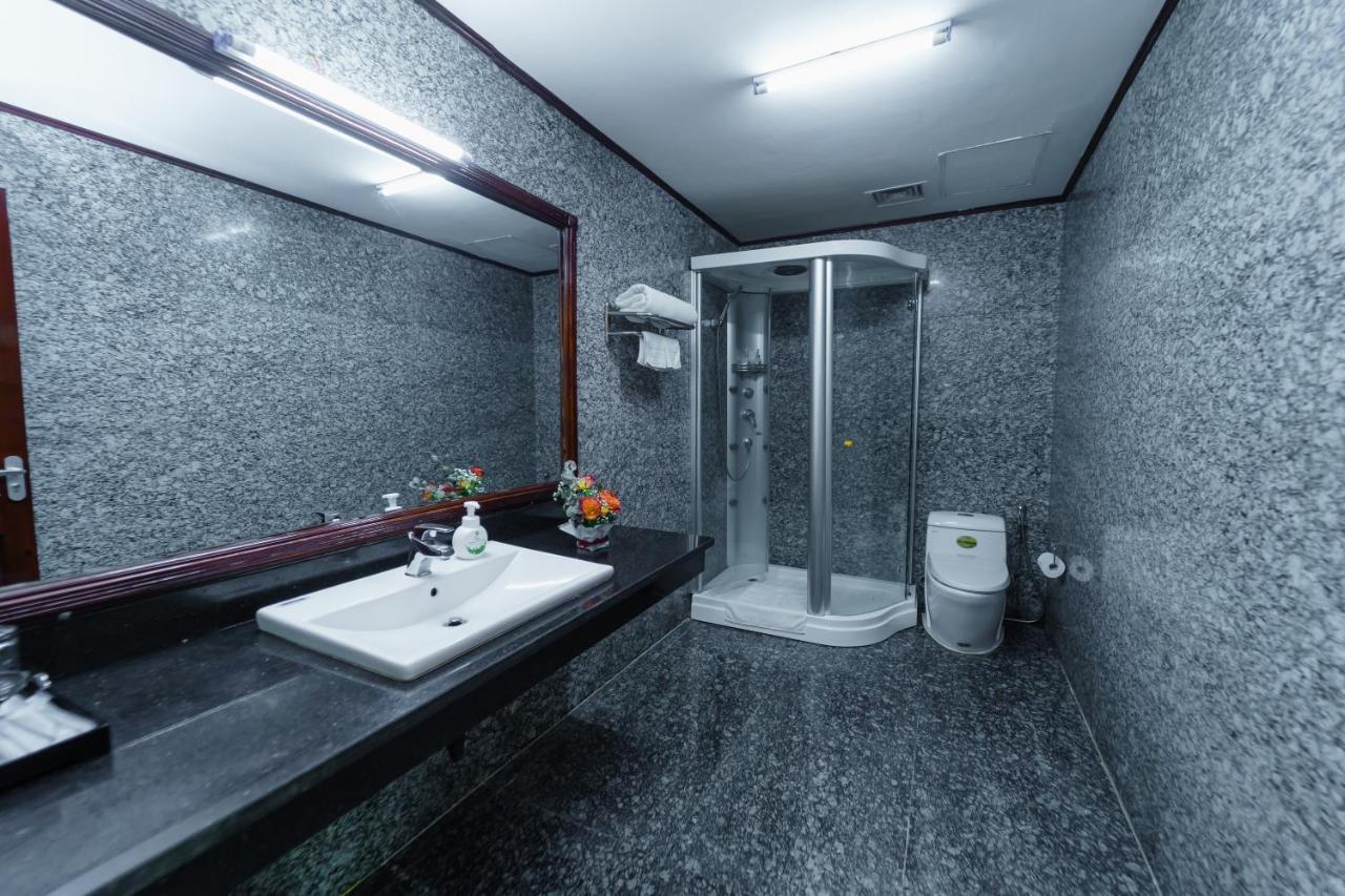 Khách sạn INCO 515.9 Phu Ly Esterno foto