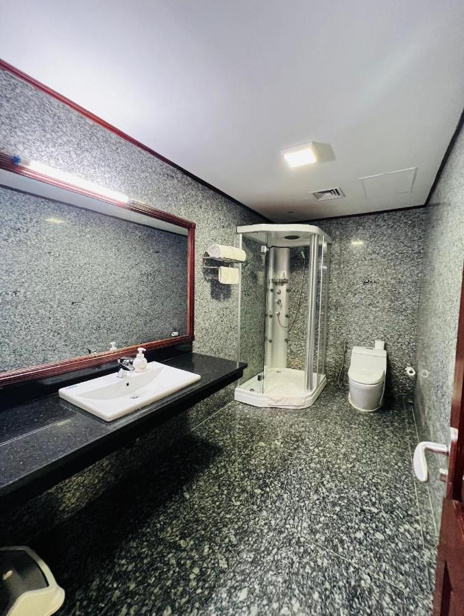 Khách sạn INCO 515.9 Phu Ly Esterno foto