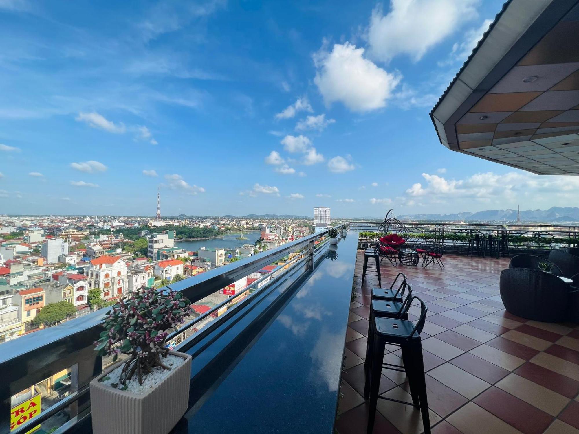 Khách sạn INCO 515.9 Phu Ly Esterno foto